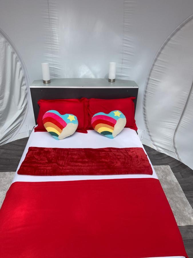 Maisons Bulles Deluxe Hotel Bouillante Buitenkant foto